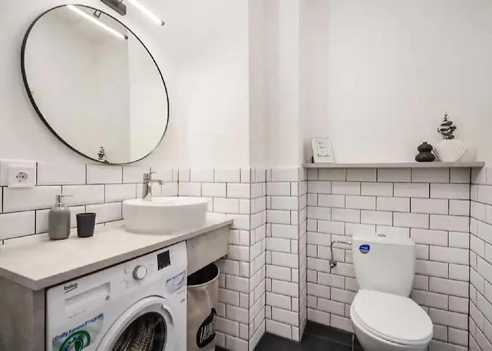 Trendy Design Apartment- 1 Br- Ac *