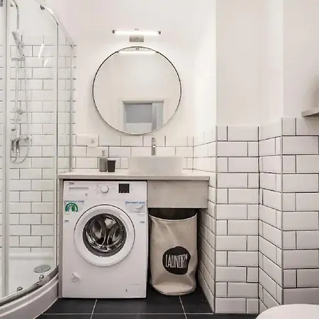 アパート Trendy Design Apartment- 1 Br- Ac ブダペスト