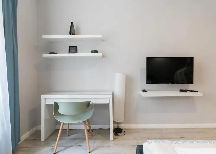Trendy Design Apartment- 1 Br- Ac *