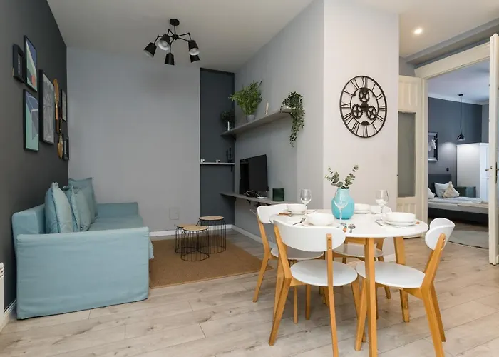 Trendy Design Apartment- 1 Br- Ac アパート *
